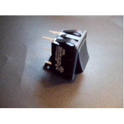 Molveno Rocker Switch 16(4)a 250v ac 6 Tag black SC769